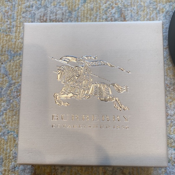 Burberry, Black “London Check” belt, size 80. Unisex. New. - Picture 9 of 13